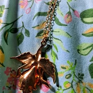 Orchid pendant w fauxPearl